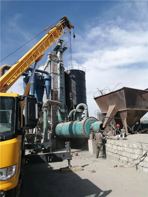 包河区设备搬运等各类工程项目中，吊车起着关键作用